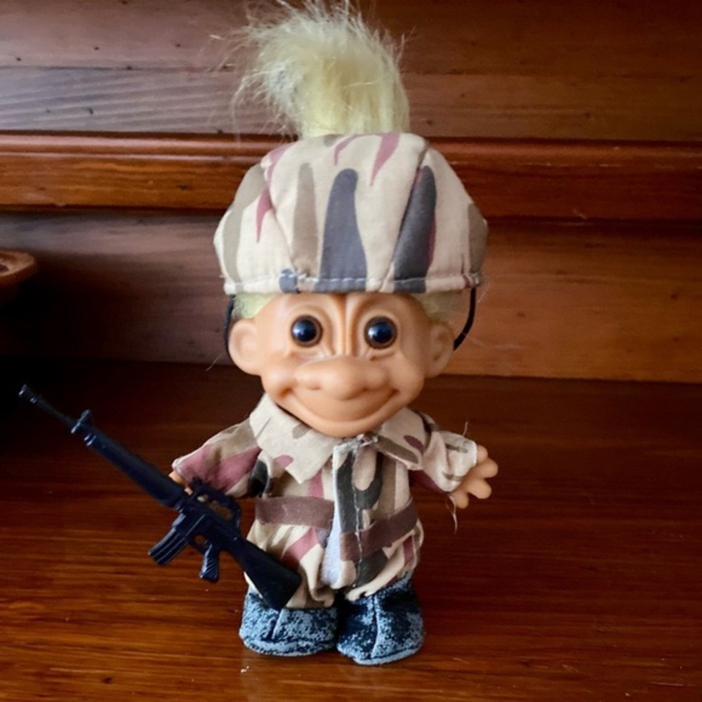 YELLOW HAIR RUSS ARMY SOLDIER MILITARY TROLL CAMOUFLAGE DOLL